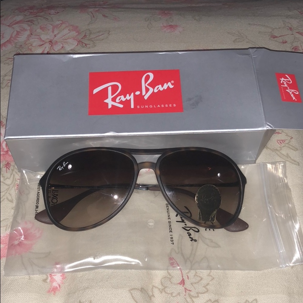 Ray bans